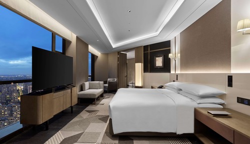 Presidential-Suite, 1 King-Bett