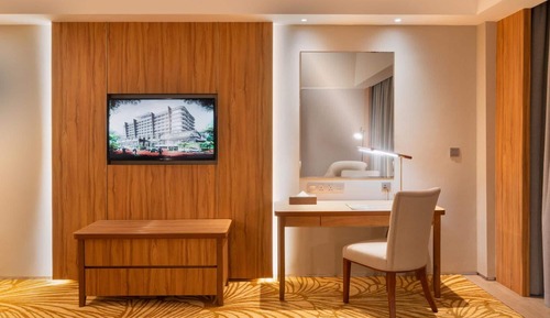 Signature Deluxe King