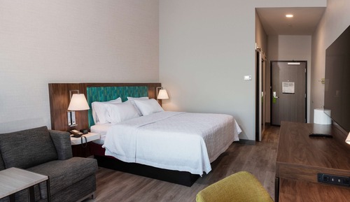 Zimmer, 1 King-Bett, barrierefrei, Badewanne