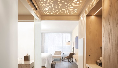 Traditional-Zimmer, 1 King-Bett (Hearing Accessible)