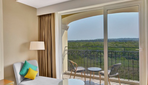 Premium-Zimmer, 1 King-Bett, Balkon