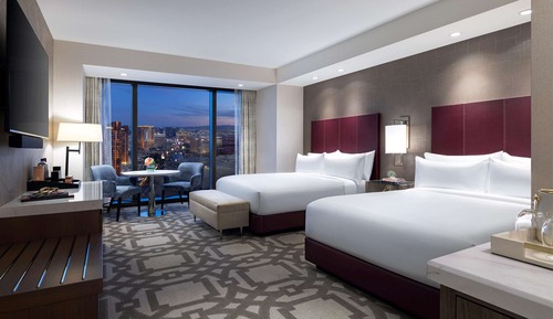 Superior-Zimmer, 2 Queen-Betten, Stadtblick