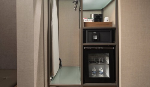 Zimmer, 2 Doppelbetten (Mobility Accessible, Roll-In Shower)