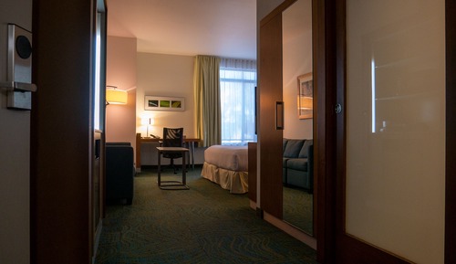 Studio, 1 King-Bett und Schlafsofa (Mobility/Hearing Access, Roll-In Shwr)