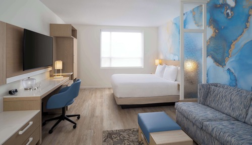 Zimmer, 1 King-Bett und Schlafsofa (High Floor)