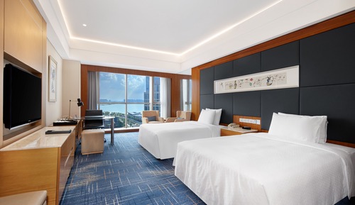 Premium-Zweibettzimmer, 2 Doppelbetten, eingeschränkter Seeblick
