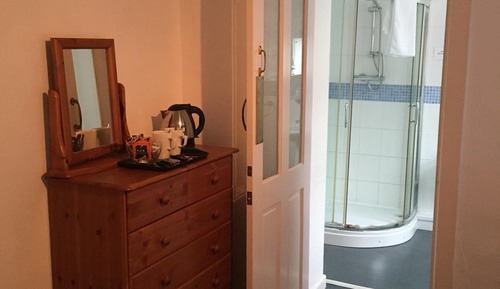 Standard-Suite, mit Bad