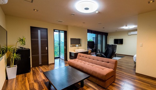 Studiosuite, Raucher (Modern Japanese-Western,Open-air bath)