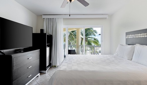Standardzimmer, 1 King-Bett, Meerblick