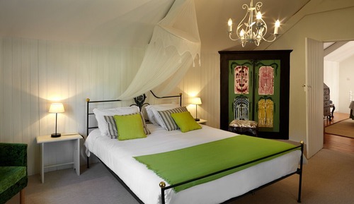 Traditional-Suite