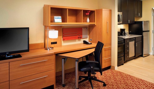 Studio, 1 King-Bett (Mobility Accessible, Roll-In Shower)