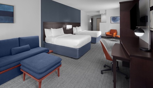 Zimmer, 2 Queen-Betten