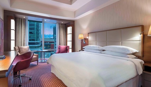 Classic-Zimmer, 1 King-Bett, Stadtblick