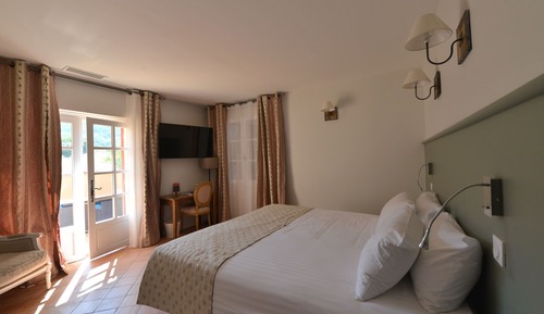 Deluxe-Doppel- oder -Zweibettzimmer