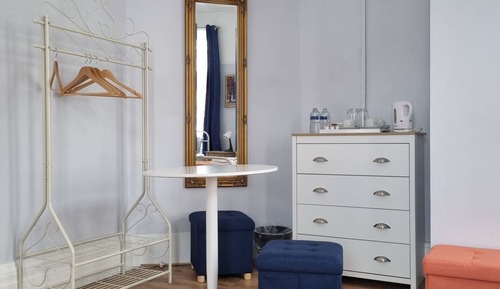 Dreibettzimmer, mit Bad