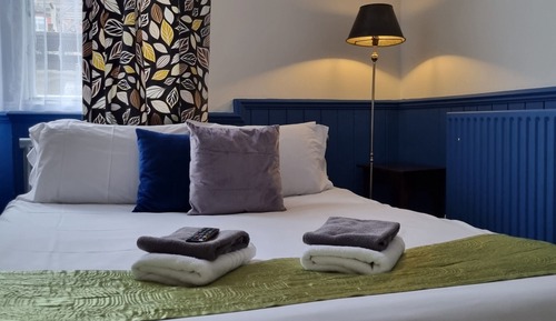 Doppelzimmer, mit Bad