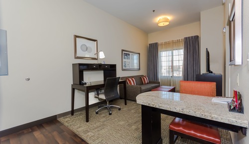 Suite, 1 Schlafzimmer, barrierefrei (1 King, Mobil Tub)