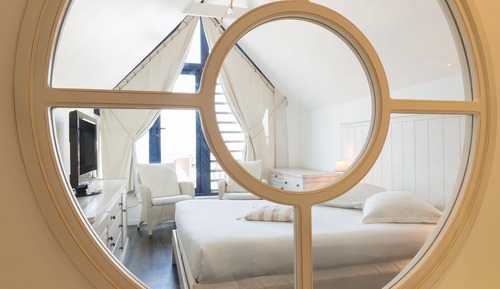 Doppel- oder Zweibettzimmer, Meerblick