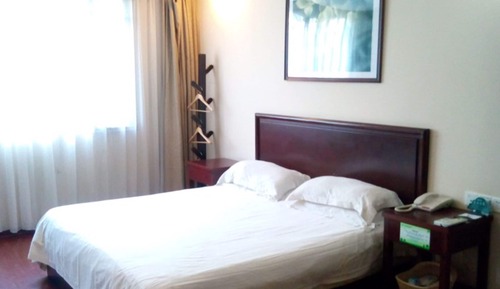Standard-Doppelzimmer