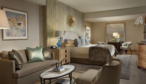 Royal Ocean Court Suite