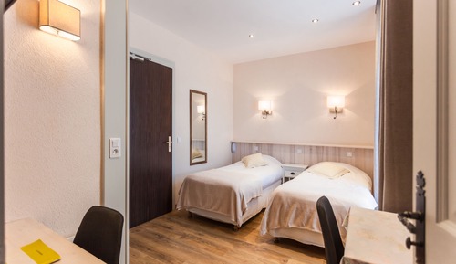 Standard-Zweibettzimmer