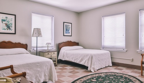 Traditional-Zimmer, 2 Doppelbetten, Nichtraucher