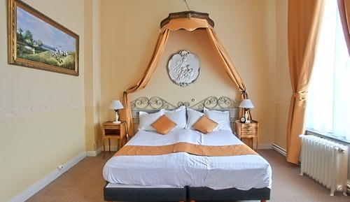 Deluxe-Doppel- oder -Zweibettzimmer