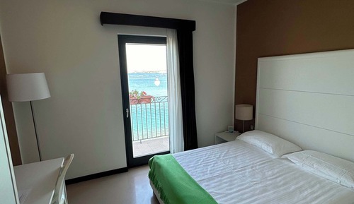 Superior-Doppel- oder -Zweibettzimmer, Balkon, Meerblick