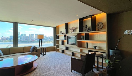 Deluxe-Suite, 1 King-Bett, Flussblick