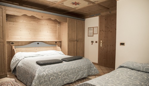 Standard-Dreibettzimmer, 1 Schlafzimmer, Küche, Bergblick
