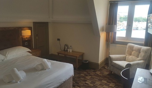 Superior-Doppelzimmer, mit Bad, Hafenblick (Room 3 Second Floor)