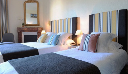 Dreibettzimmer