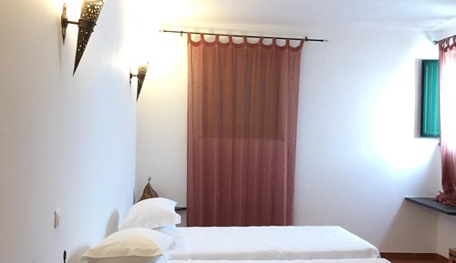 Classic-Doppel- oder -Zweibettzimmer