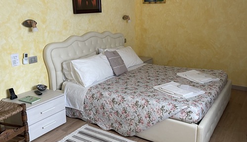 Comfort-Dreibettzimmer, Poolseite (Giglio)