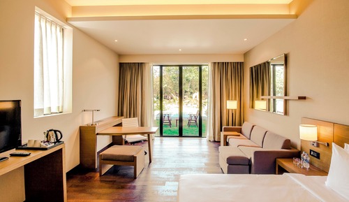 Zimmer, 1 King-Bett und Schlafsofa (Plunge Pool)