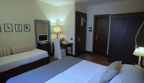 Standard-Dreibettzimmer