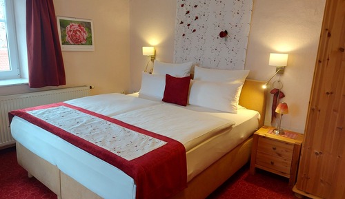 Standard-Doppelzimmer