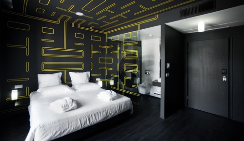 Standard-Doppel- oder -Zweibettzimmer