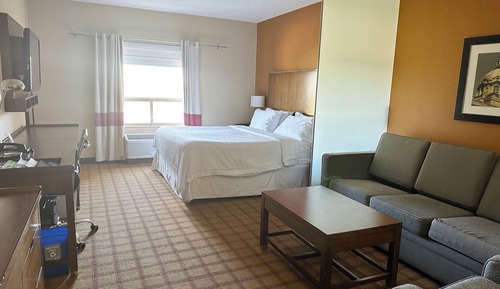 Suite, 1 King-Bett und Schlafsofa, Eckzimmer
