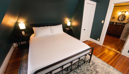 Loring Room