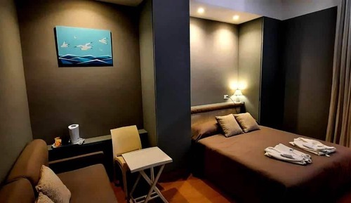 Doppelzimmer, Balkon, eingeschränkter Meerblick