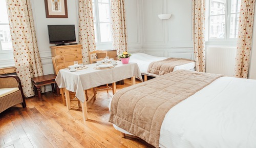 Dreibettzimmer, Kochnische