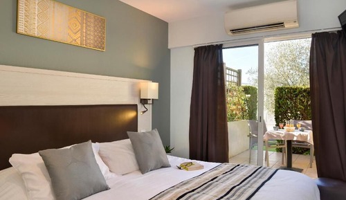 Superior-Vierbettzimmer