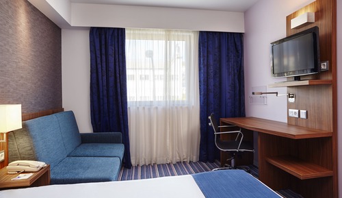 Standardzimmer, 1 Doppelbett und Schlafsofa