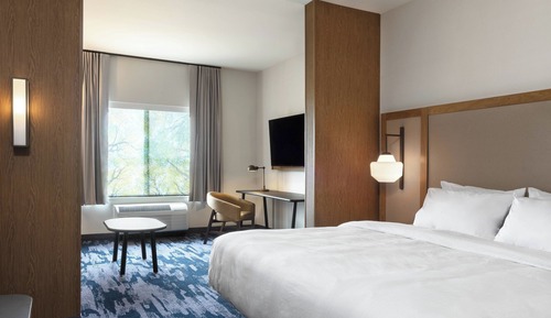 Suite, 1 King-Bett und Schlafsofa