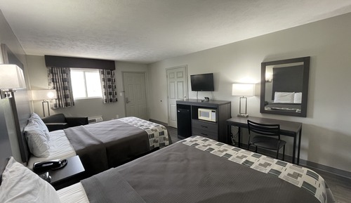 Zimmer, 2 Queen-Betten, Nichtraucher