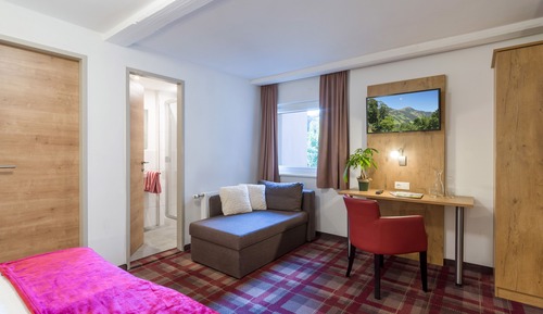 Classic-Doppelzimmer, mit Bad, Bergblick