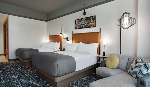 Zimmer, 2 Queen-Betten, Nichtraucher, Stadtblick (Mobility Accessible, Roll-in Shower)