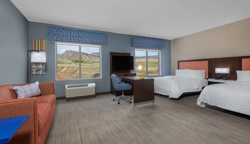 Suite, 2 Queen-Betten, barrierefrei, Kühlschrank (Bathtub)