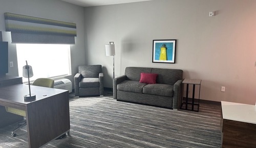 Zimmer, 1 King-Bett, barrierefrei (Mobility & Hearing, Roll-in Shower)